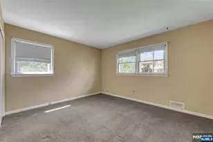 77 High St, Clifton, NJ 07014 - Photo 9