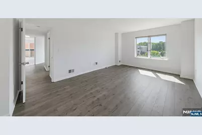 405 Williams Court 405 #405, Edgewater, NJ 07020 - Photo 21