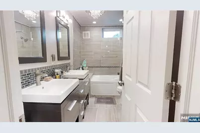 87 Darcy Street, Newark, NJ 07105 - Photo 5