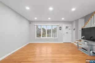 92 Anderson Ave, Totowa, NJ 07512 - Photo 5