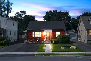 379 Chamberlain Ave, Paterson, NJ 07502 - Photo 17
