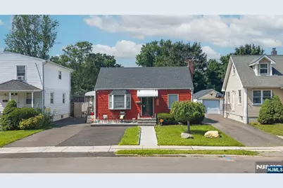 379 Chamberlain Avenue, Paterson, NJ 07502 - Photo 1
