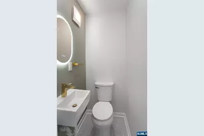108 Thomas Street, Bloomfield, NJ 07003 - Photo 19