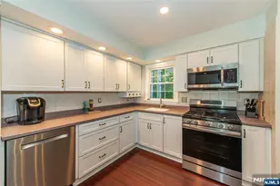 48 Oneida Ave, Oakland, NJ 07436 - Photo 13