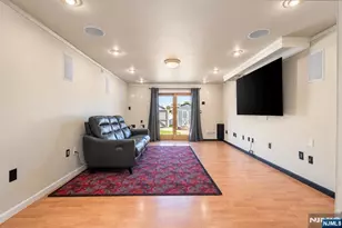 24 Park Ave, Wanaque, NJ 07420 - Photo 17