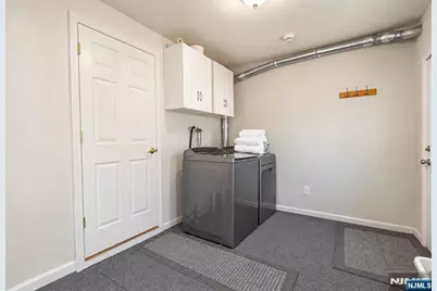 24 Park Avenue, Wanaque, NJ 07420 - Photo 21