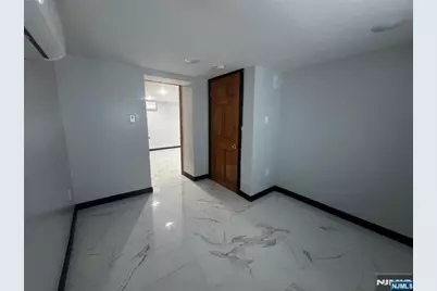 638 Argyle Avenue, Orange, NJ 07050 - Photo 33