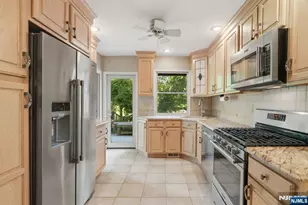 343 Sunset Rd, Pequannock Township, NJ 07444 - Photo 13