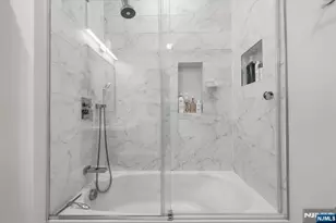 119 Roosevelt Dr, Wood Ridge, NJ 07075 - Photo 37