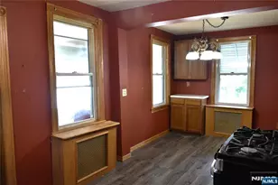 3 Linden Ave, Elmwood Park, NJ 07407 - Photo 17