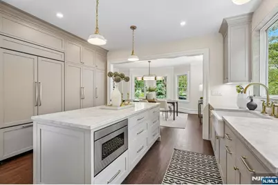 150 Gordonhurst Avenue, Montclair, NJ 07043 - Photo 19