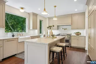 150 Gordonhurst Ave, Montclair, NJ 07043 - Photo 15