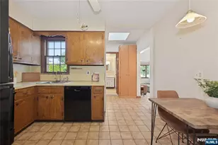 656 Orchard St, Oradell, NJ 07649 - Photo 15