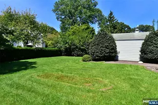 12 Woodside Ave, Hawthorne, NJ 07506 - Photo 25
