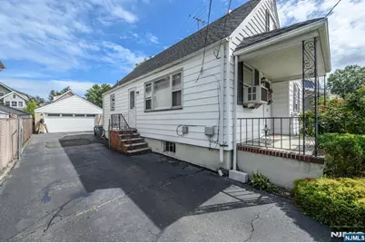 25 Broad Terrace, Bloomfield, NJ 07003 - Photo 31