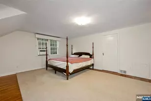 401 Hamilton Rd, Ridgewood, NJ 07450 - Photo 13
