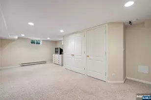 401 Hamilton Rd, Ridgewood, NJ 07450 - Photo 17