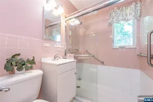 149 Anderson Pkwy, Cedar Grove, NJ 07009 - Photo 11