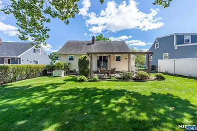 149 Anderson Parkway, Cedar Grove, NJ 07009 - Photo 19