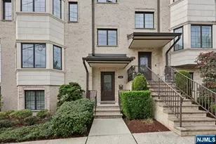 140 Cedar St, Fort Lee, NJ 07024 - Photo 29