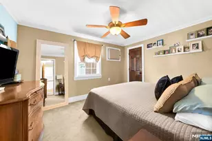 442 Central Park Dr, New Milford, NJ 07646 - Photo 19