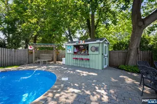 442 Central Park Dr, New Milford, NJ 07646 - Photo 35