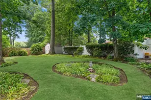 168 Rafkind Rd, Bloomingdale, NJ 07403 - Photo 3