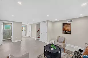 15 Haussler Ter, Clifton, NJ 07013 - Photo 39