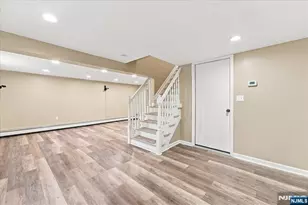 2 Crescent Rd, Hopatcong, NJ 07843 - Photo 25