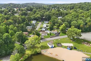 2 Crescent Rd, Hopatcong, NJ 07843 - Photo 43