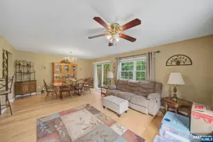 42 Hickory Way 4004, Mount Arlington, NJ 07856 - Photo 17