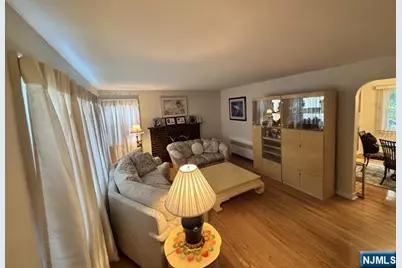19 Debaun Avenue, West Caldwell, NJ 07006 - Photo 3