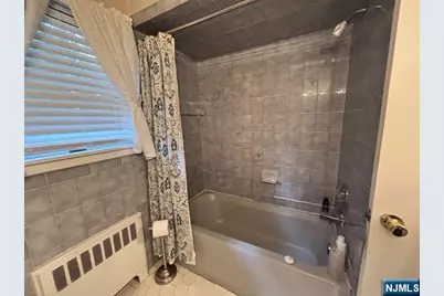 19 Debaun Avenue, West Caldwell, NJ 07006 - Photo 15
