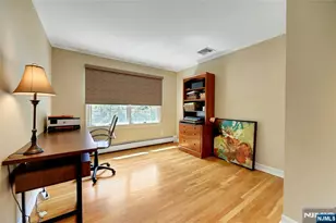 4 Swan Hollow Ct, Ramsey, NJ 07446 - Photo 11