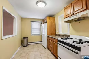 41 MacArthur Ave, Lodi, NJ 07644 - Photo 19