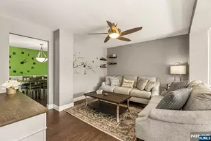 535 Freeman St, Lyndhurst Township, NJ 07071 - Photo 9