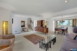 36 Hirschfeld Pl, New Milford, NJ 07646 - Photo 7