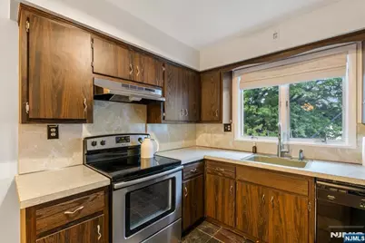 101 Orient Way 2D1 #2D1, Rutherford, NJ 07070 - Photo 17