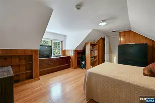 626 Sunderland Rd, Teaneck Township, NJ 07666 - Photo 31