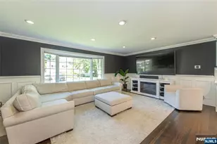 11 Martha Rd, Roseland, NJ 07068 - Photo 7