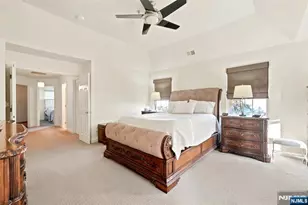 140 Blue Heron Dr, Secaucus, NJ 07094 - Photo 13