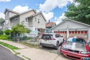 73 Buschmann Ave, Haledon, NJ 07508 - Photo 3