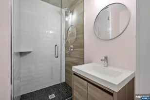 97 California St, Ridgewood, NJ 07450 - Photo 37