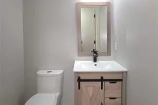 2461 Rossett St, Fort Lee, NJ 07024 - Photo 9