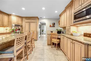 9 Pinehill Dr, Upper Saddle River, NJ 07458 - Photo 9