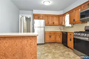 58 Pine, Midland Park, NJ 07432 - Photo 9