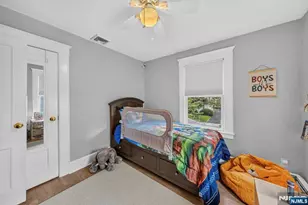 26 3rd Ave, Hawthorne, NJ 07506 - Photo 17