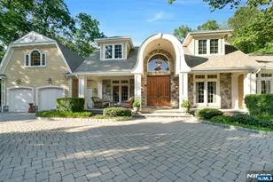 88 Bayberry Dr, Mahwah, NJ 07430 - Photo 3