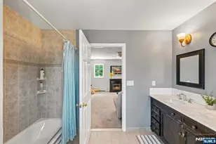 172 Rafkind Rd, Bloomingdale, NJ 07403 - Photo 33