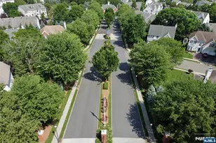 312 Wilshire Dr, Nutley, NJ 07110 - Photo 29